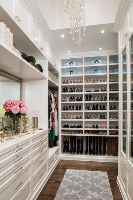 Elegant English Closet: Shoe Storage