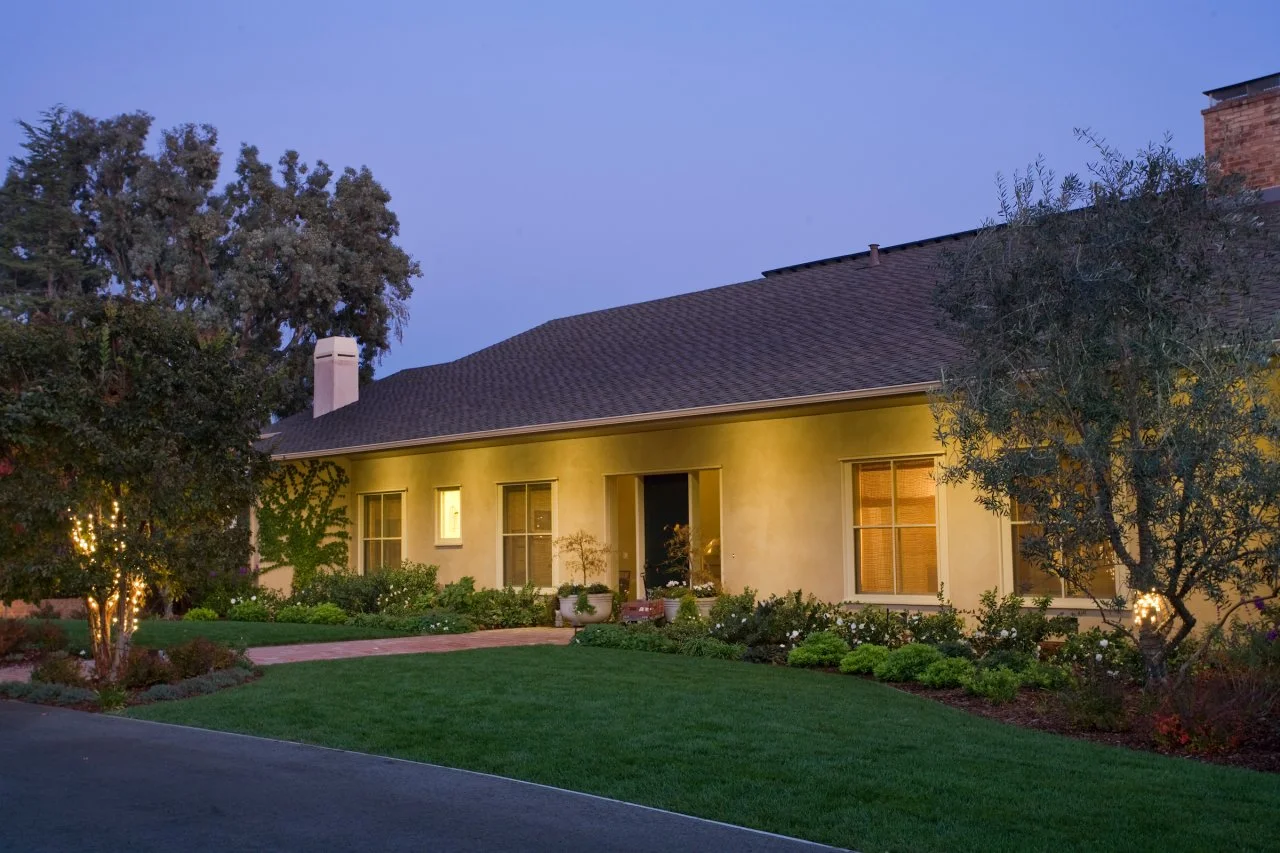 Outdoor lighting for ranch style house cheap
