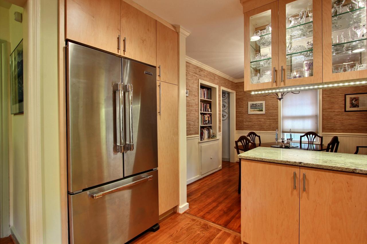 Stylish Kitchen With Built-In Refrigerator | HGTV