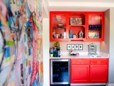 Color Draws Focus to Contemporary Built-In Bar