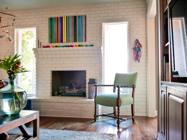 Decorating Your Mantel Year Round, How To Decorate A Brick Wall With Fireplace