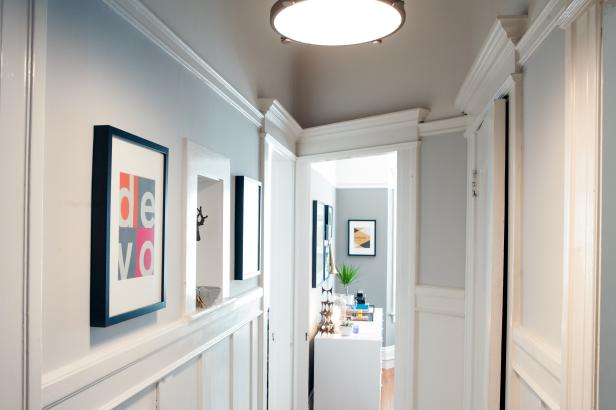 Neutral Transitional Hallway With White Wainscoting