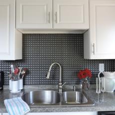 Small Contemporary Kitchen With Textured Backsplash