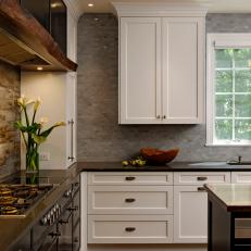 High-Contrast Features in Custom Kitchen
