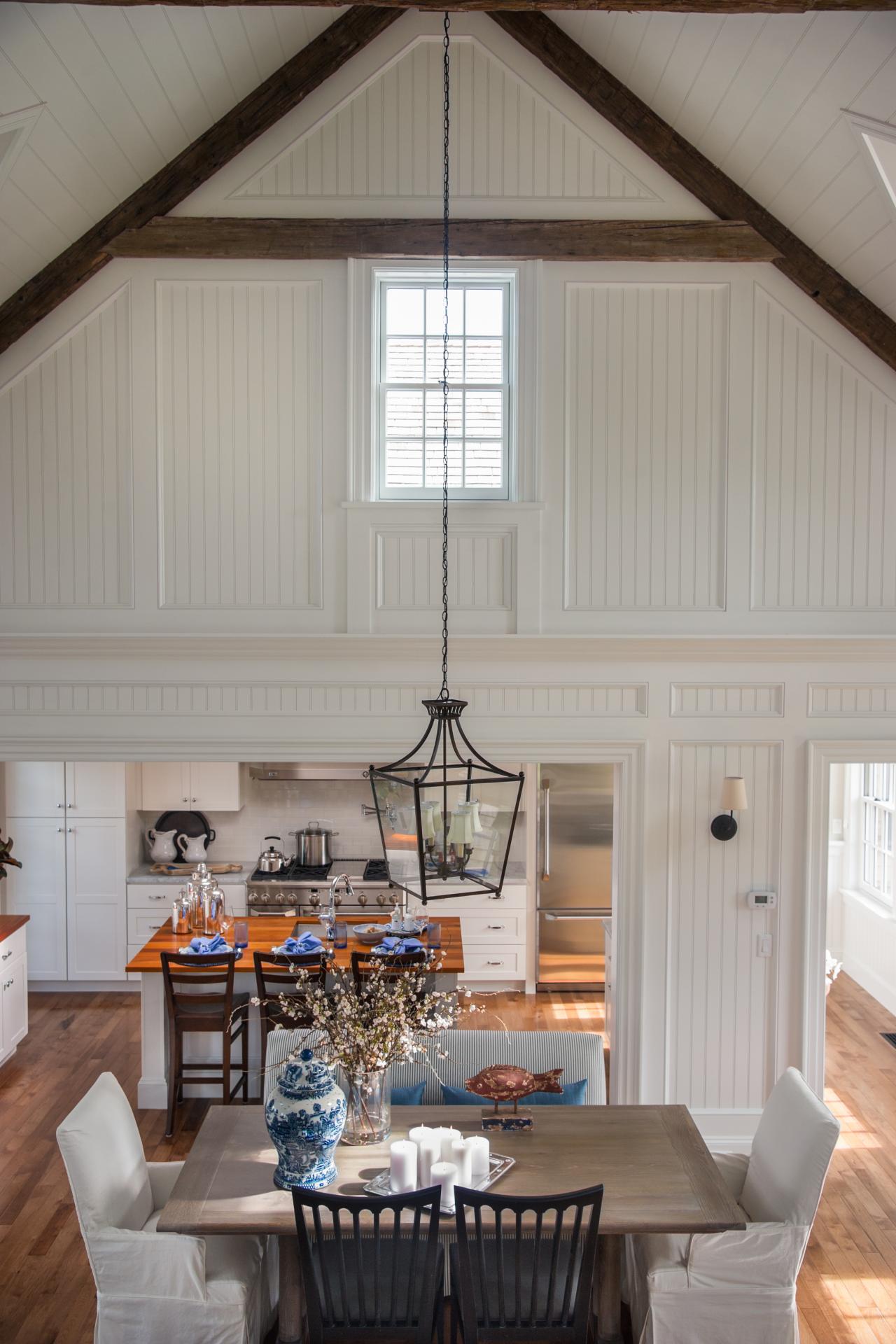 Dining Room With Vaulted Ceiling Hgtv