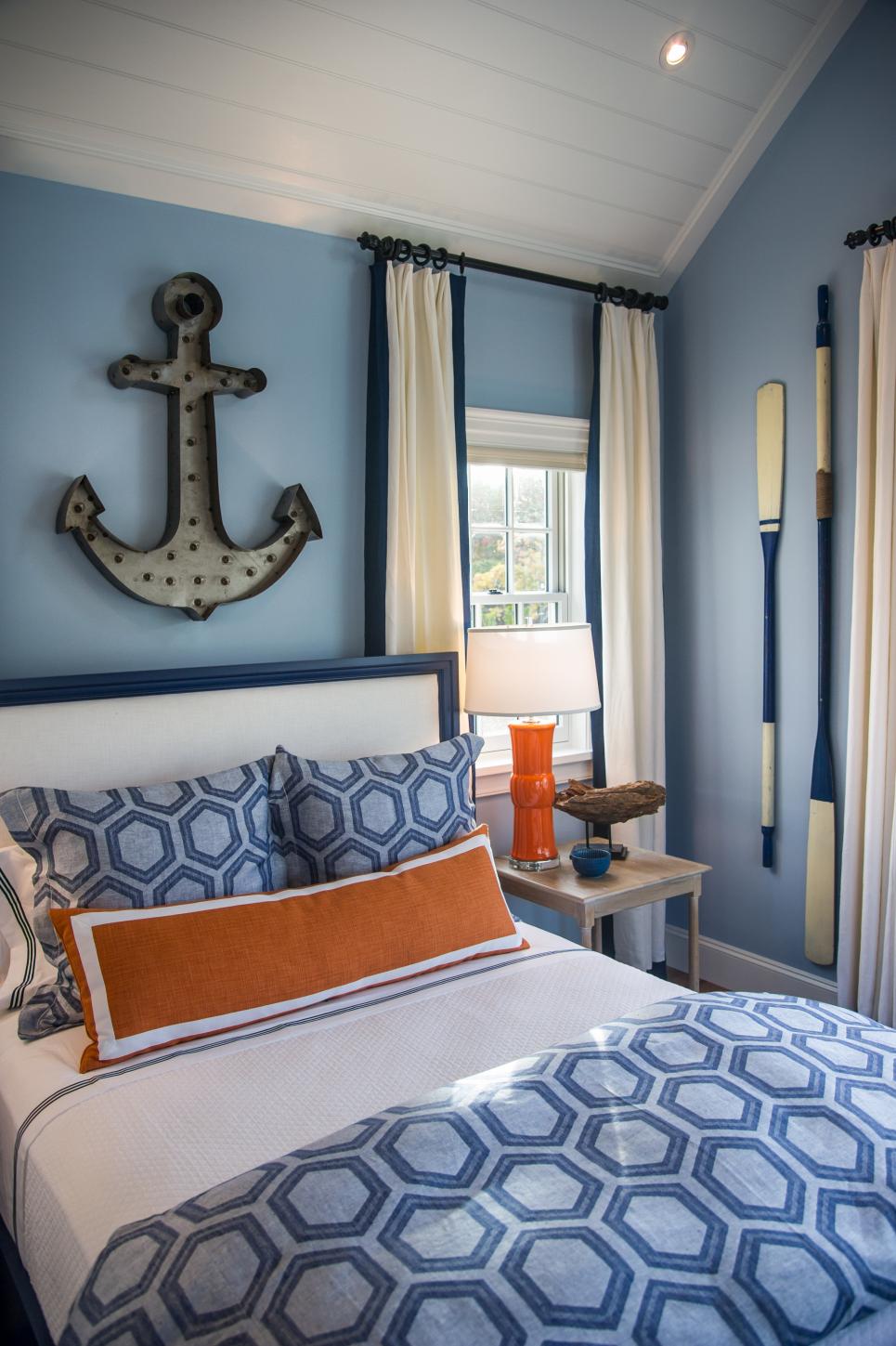 Guest Bedroom Nautical Decorations | HGTV