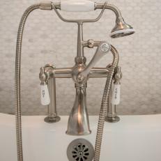 Bathtub Faucet With Handheld Shower Head