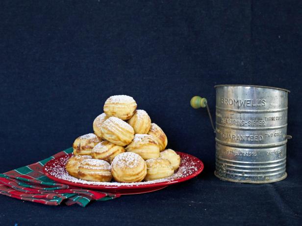 Aebleskivers, Danish doughnuts, make a great breakfast for overnight holiday guests.