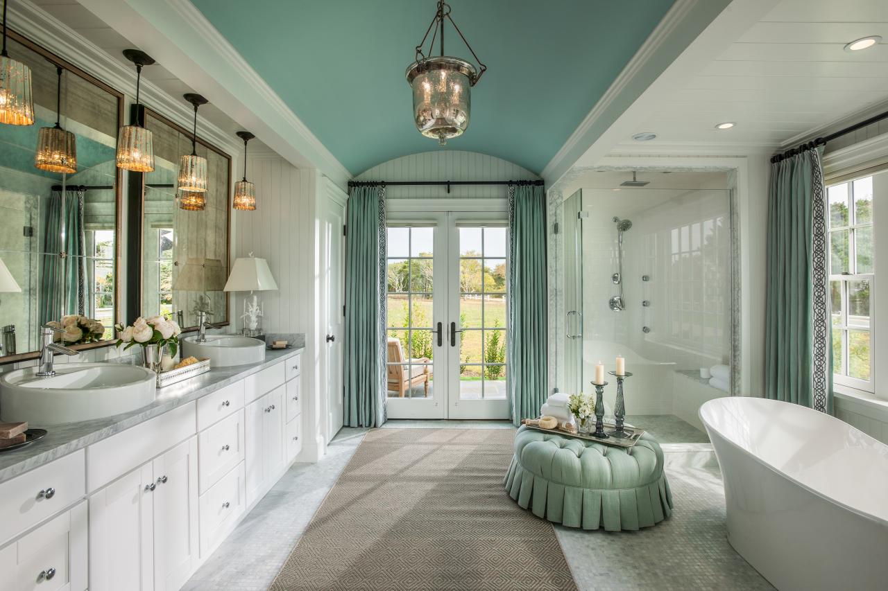 HGTV 2015 Dream House primary bathroom with vaulted ceiling