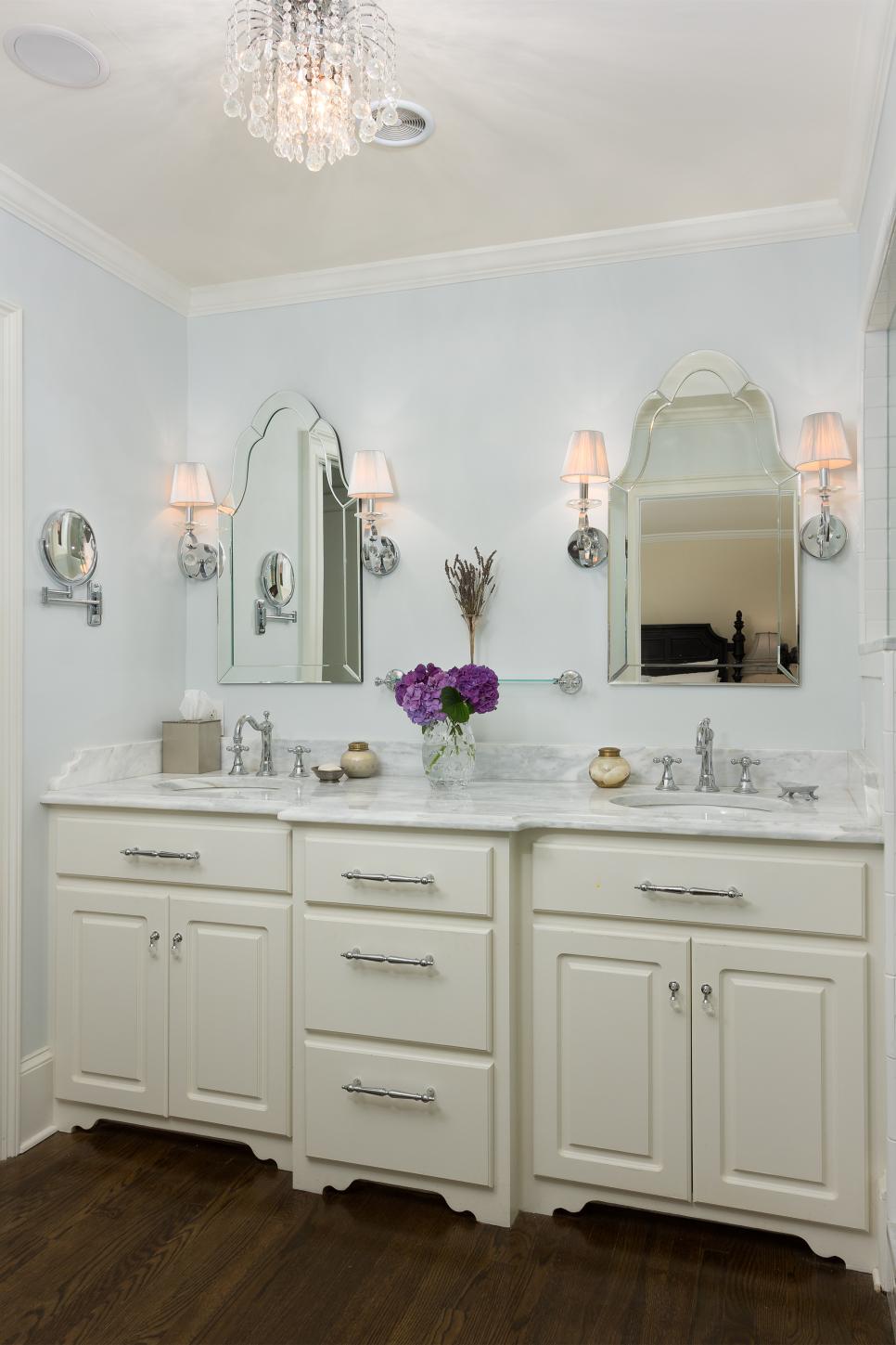 vanity bathroom master double traditional hgtv remodel pale bath powder marble walls 1920 tone