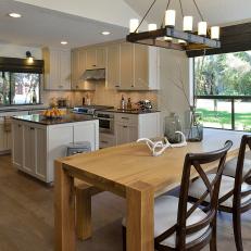 Rustic Contemporary Open Plan Kitchen and Dining Room