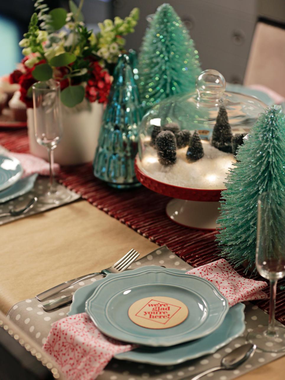 Vintage Red-and-White Holiday Table Setting | HGTV