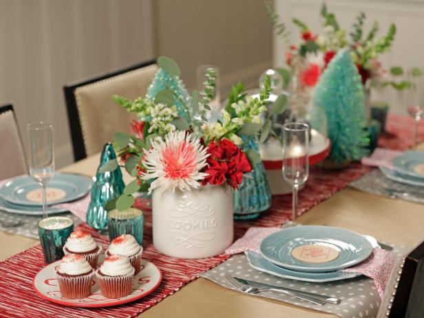 Vintage Red-and-White Holiday Table Setting