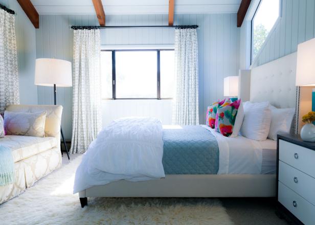 Chic Transitional Bedroom Blends In Blue Cottage Beadboard