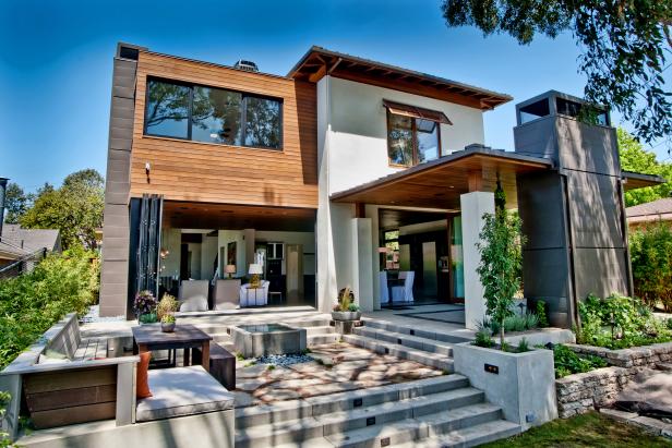 Contemporary Home Allows for Indoor-Outdoor Entertaining | HGTV