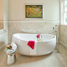 Neutral Contemporary Bathroom With Large Soaking Tub