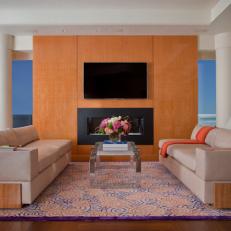 Symmetry Reigns in Modern Living Room