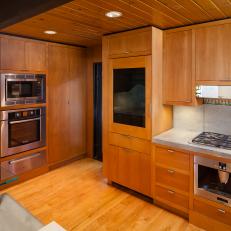 Contemporary Kitchen With Stainless Steel Appliances