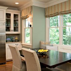 Traditional Breakfast Nook With Banquette Seating