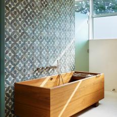 Modern Wooden Bathtub