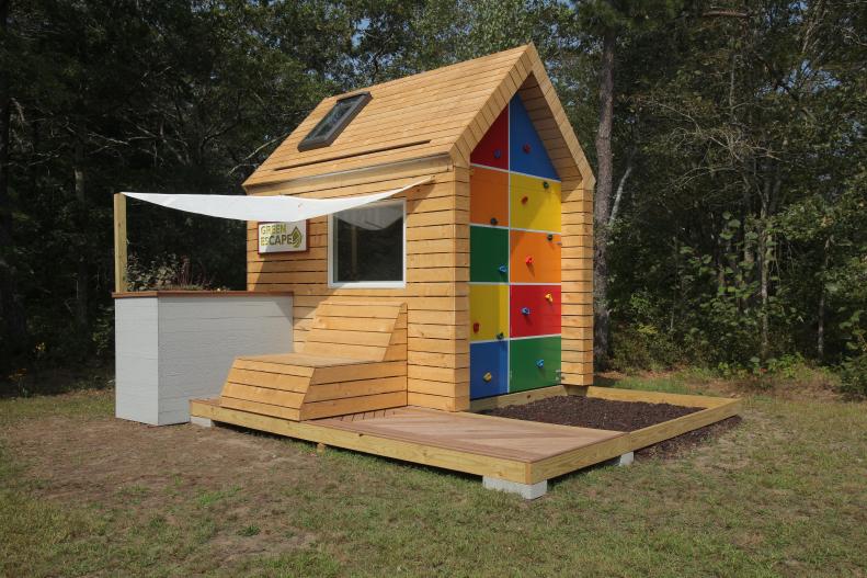 Wooden Kid's Playhouse 