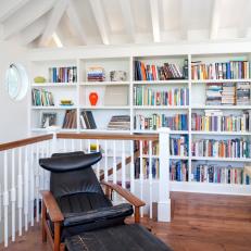 Hideaway Library With Built-In Shelves