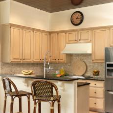 Transitional Small Kitchen With Breakfast Bar