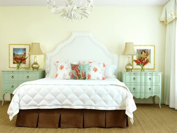 Neutral Bedroom With White Bedding and Mint Green Nightstands