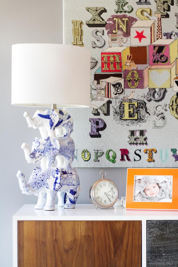 Blue and White Ceramic Lamp With Stacked Elephants