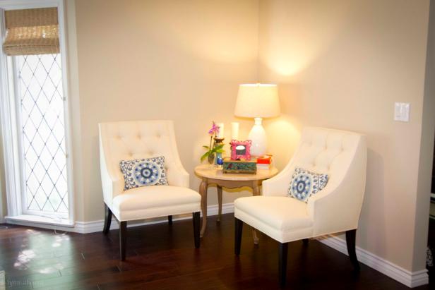 Neutral Seating Nook 