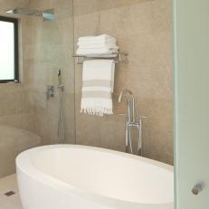 Modern Bathroom Features Soaking Tub & Shower Duo