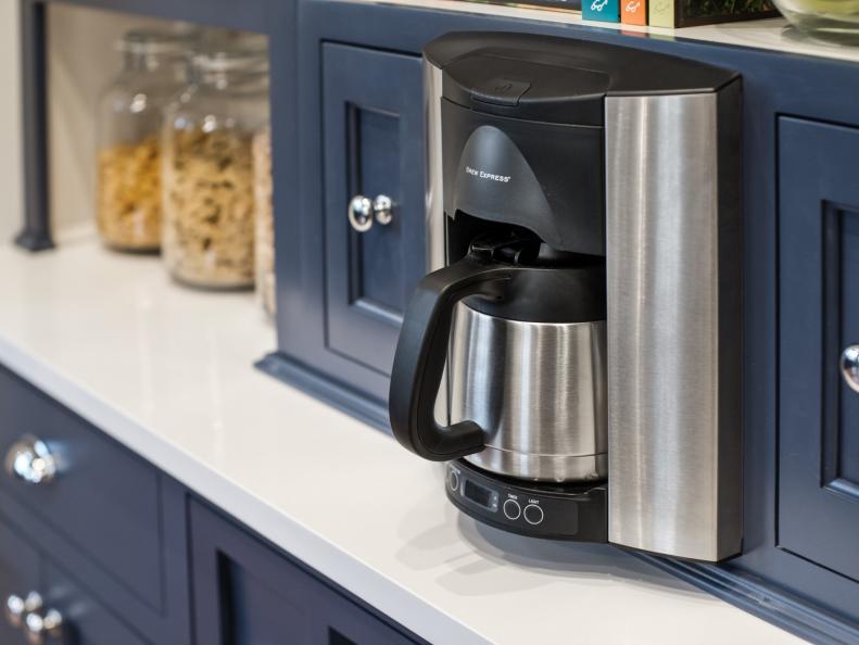 HGTV Smart Home Built-in coffee maker