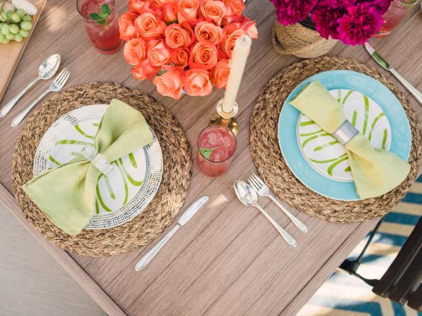 Matching paper plates and napkins store