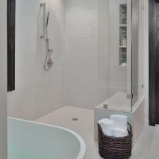 Master Bathroom With an Intimate Feel