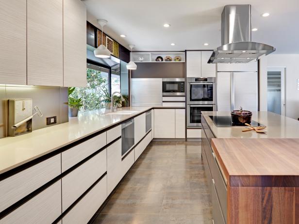 White Contemporary Kitchen With Frameless Cabinets