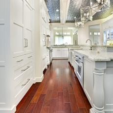 White Shaker Cabinets in Traditional Kitchen