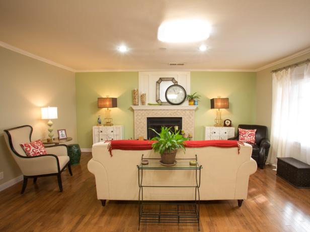 Traditional Cream Living Room With Green Accent Wall | HGTV