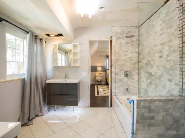 Hgtv Bathrooms Design Ideas / Modern Bathrooms Hgtv : Get bathroom ideas with designer pictures at hgtv for decorating with bathroom vanities, tile, cabinets, bathtubs, sinks, showers and more.