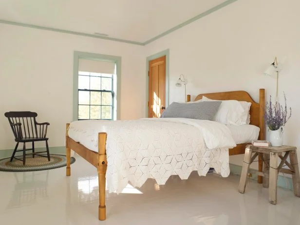 Simple Farmhouse Bedroom