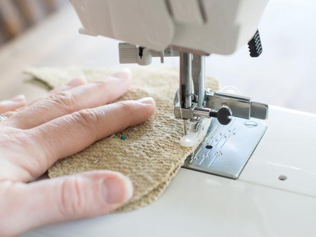 Sewing Fabric With Sewing Machine