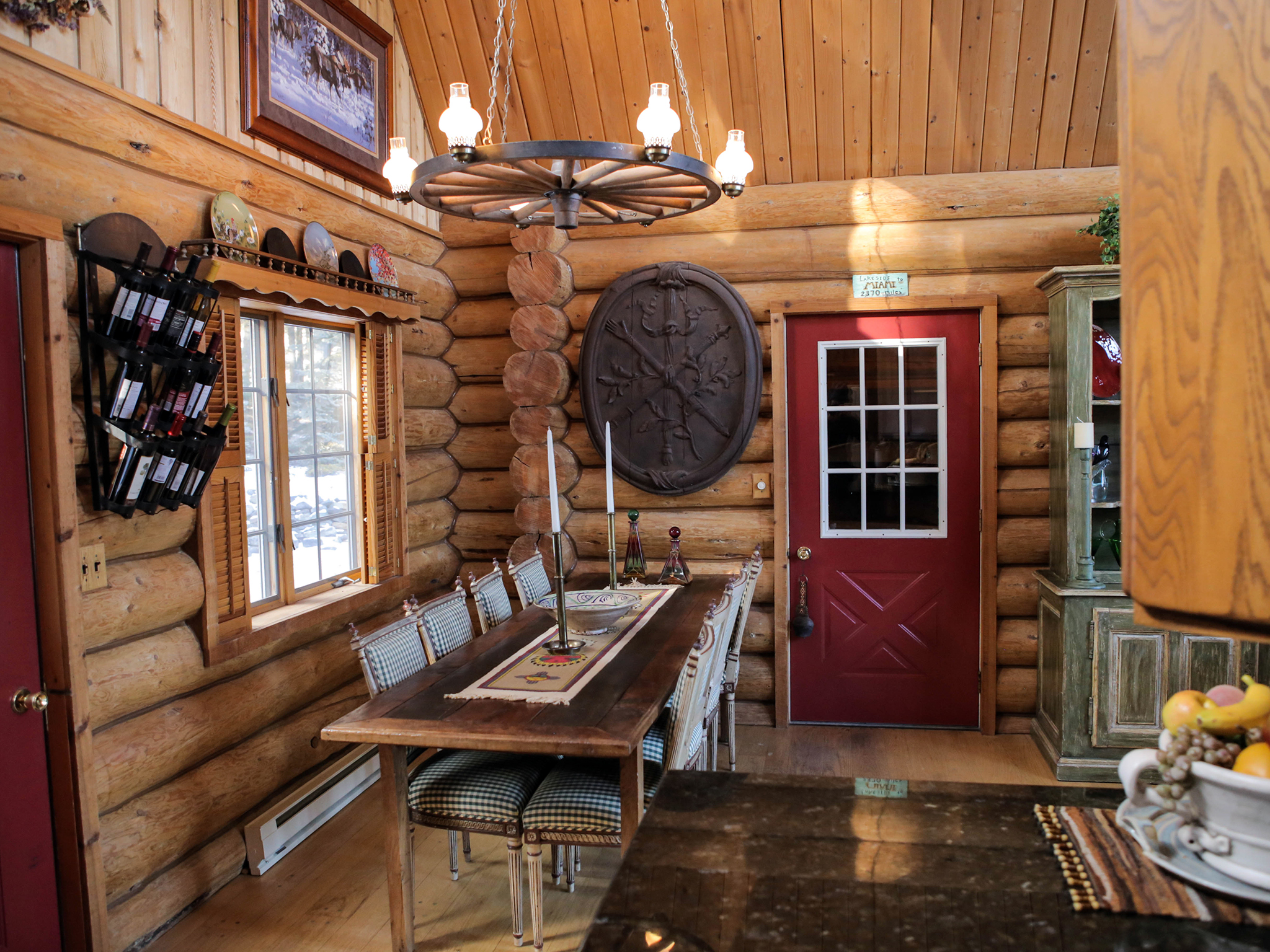 log cabin living on roku