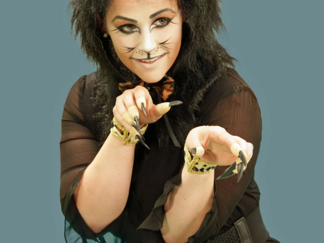 Halloween Makeup Tutorial: Cat | HGTV