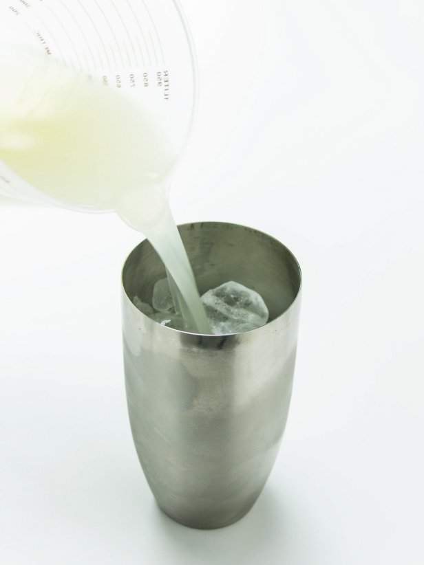 Combine tequila, triple sec and lime juice in a cocktail shaker with ice and shake until very cold.