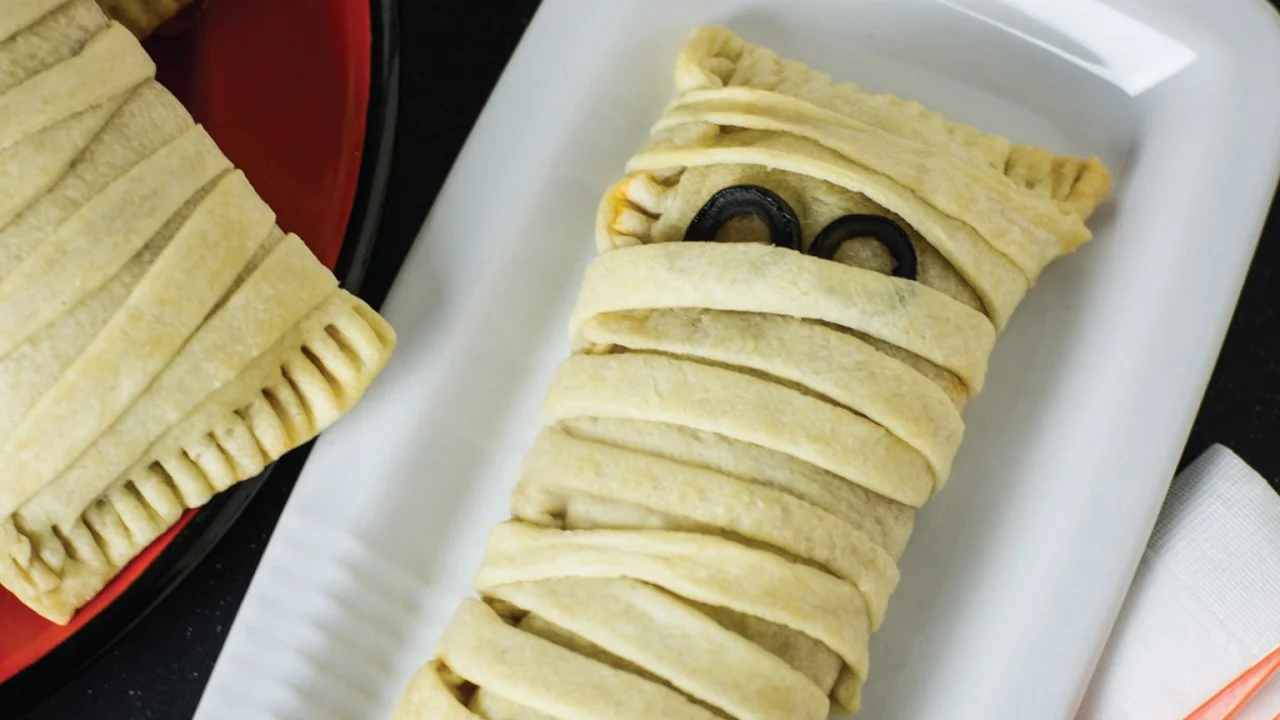 Halloween Recipe: Yummy Mummy Empanadas | HGTV