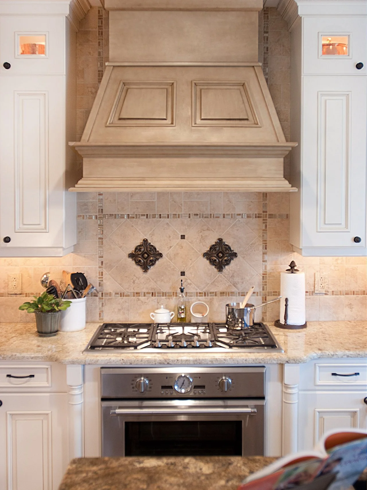 Traditional Kitchen With Optimal Storage | HGTV