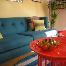 Balance of Primary Colors in Modern Living Room