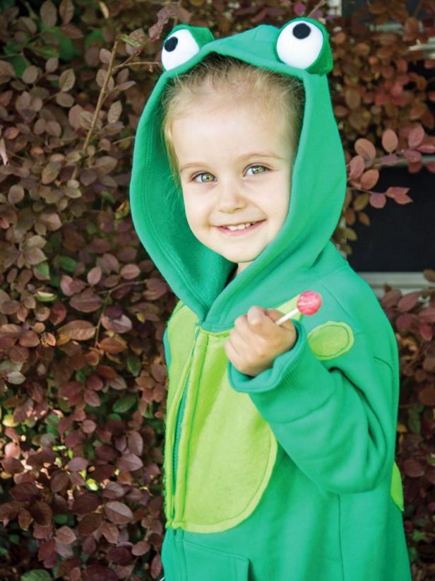 Your trick-or-treater will be hopping with excitement over this fun frog costume