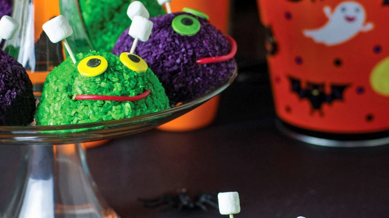 Halloween Recipe: Furry Snowball Monsters | HGTV
