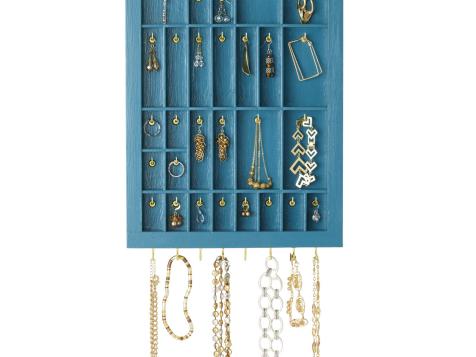 How to DIY Hanging Jewelry Storage