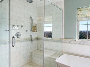 Spacious Shower With Niche